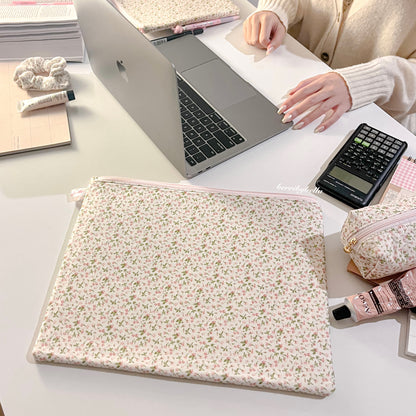 Classic Floral Laptop Sleeve