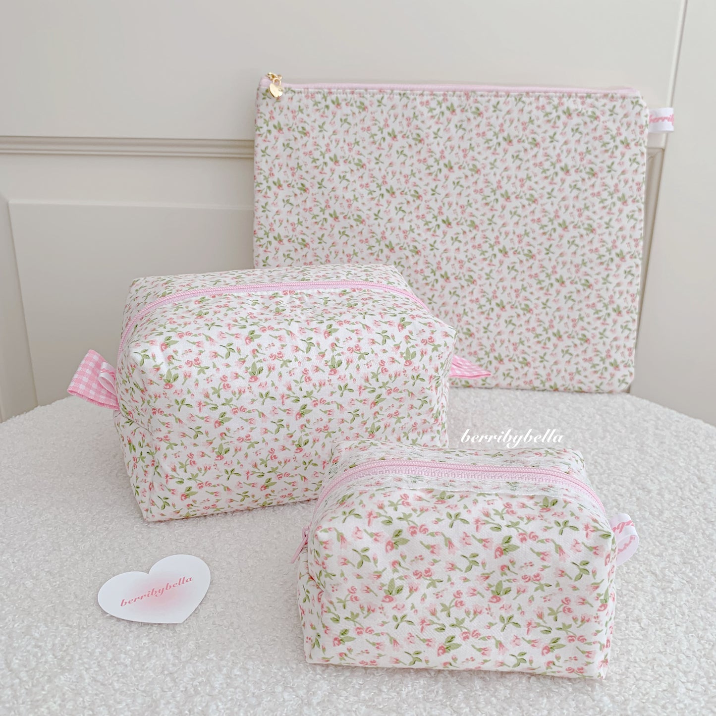 The Classic Floral Makeup Bag Gift Set