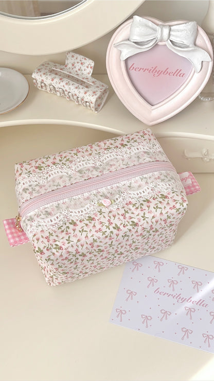 LIMITED EDITION Classic Floral Makeup Bag